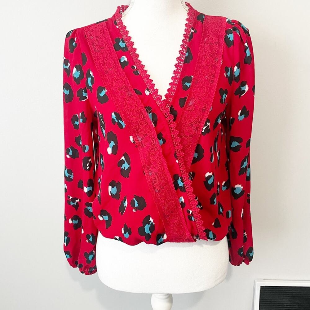 Francescas mi ami red leopard embroidered blouse top surplice neck small NWT